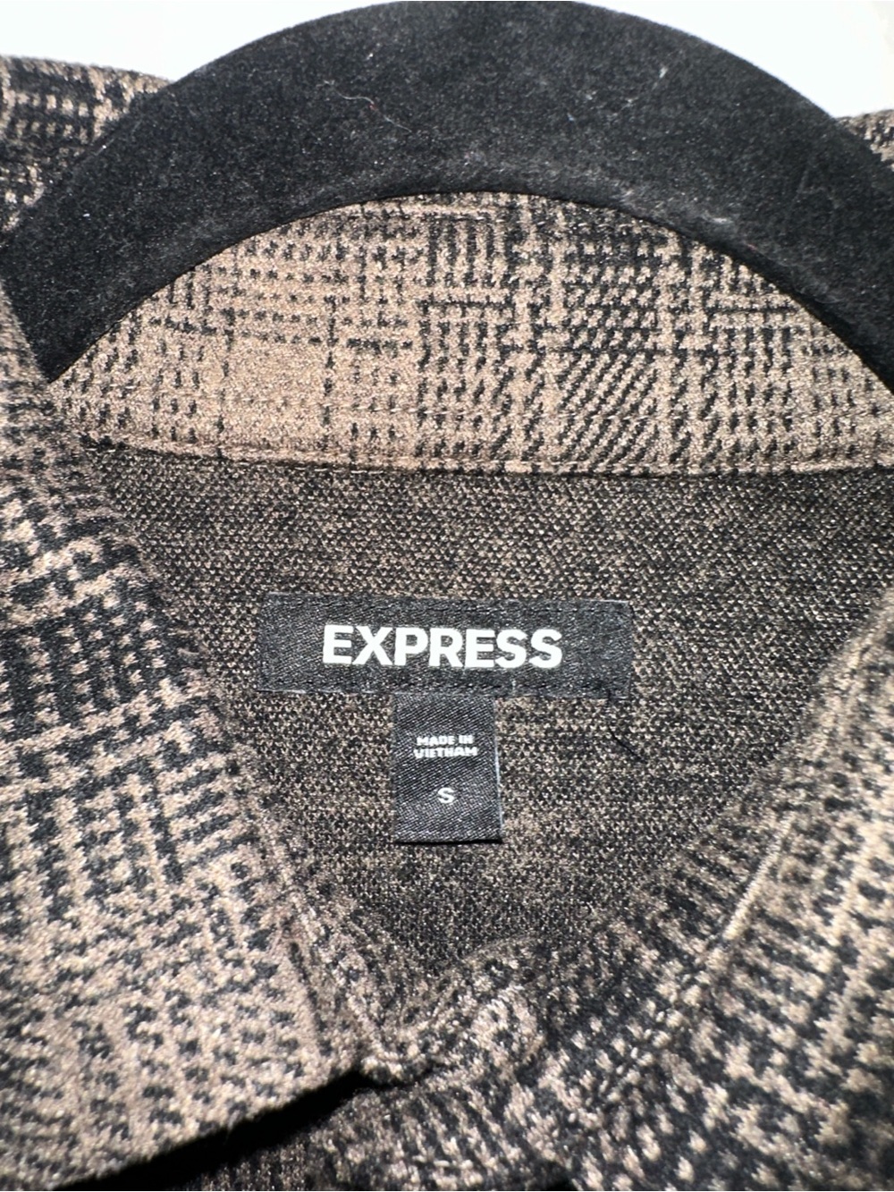 Express Men’s Black & Gray Plaid Button-Up Shirt - Picture 3 of 4